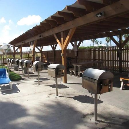 Relaxing Condo, Great Location, 3 Minute Walk To The Beach Condo South Padre Island Dış mekan fotoğraf