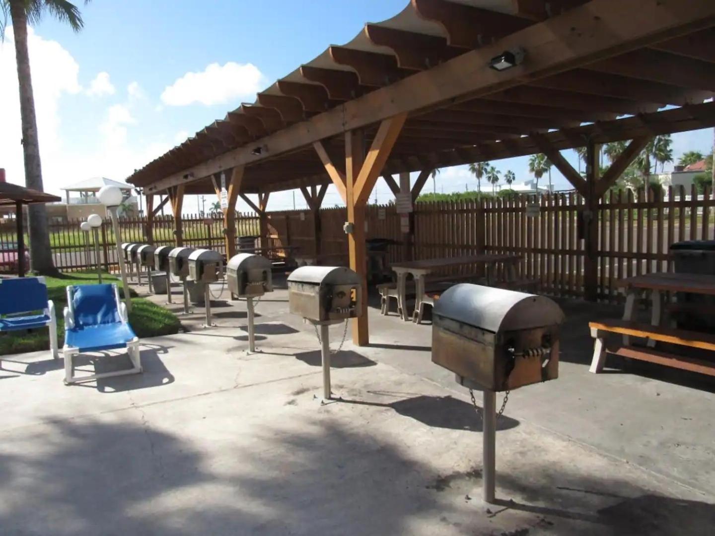 Relaxing Condo, Great Location, 3 Minute Walk To The Beach Condo South Padre Island Dış mekan fotoğraf