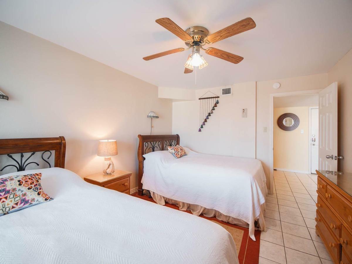 Relaxing Condo, Great Location, 3 Minute Walk To The Beach Condo South Padre Island Dış mekan fotoğraf